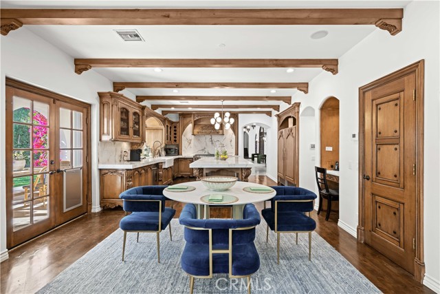 2347 E Valley Road, Montecito CA: https://media.crmls.org/medias/8890df6e-c43d-440b-b5d9-45fa6494a82b.jpg
