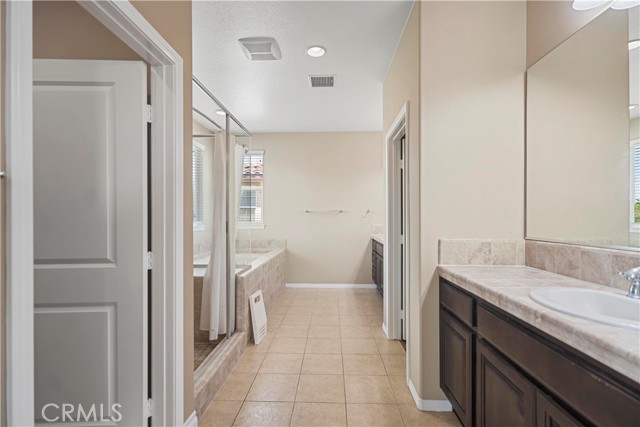 Detail Gallery Image 29 of 43 For 8319 Fiske Dr, Corona,  CA 92880 - 5 Beds | 3 Baths