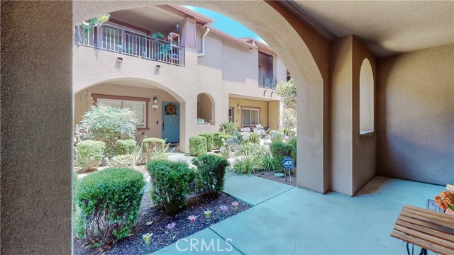 Image 2 for 707 S Azusa Ave #F, Azusa, CA 91702