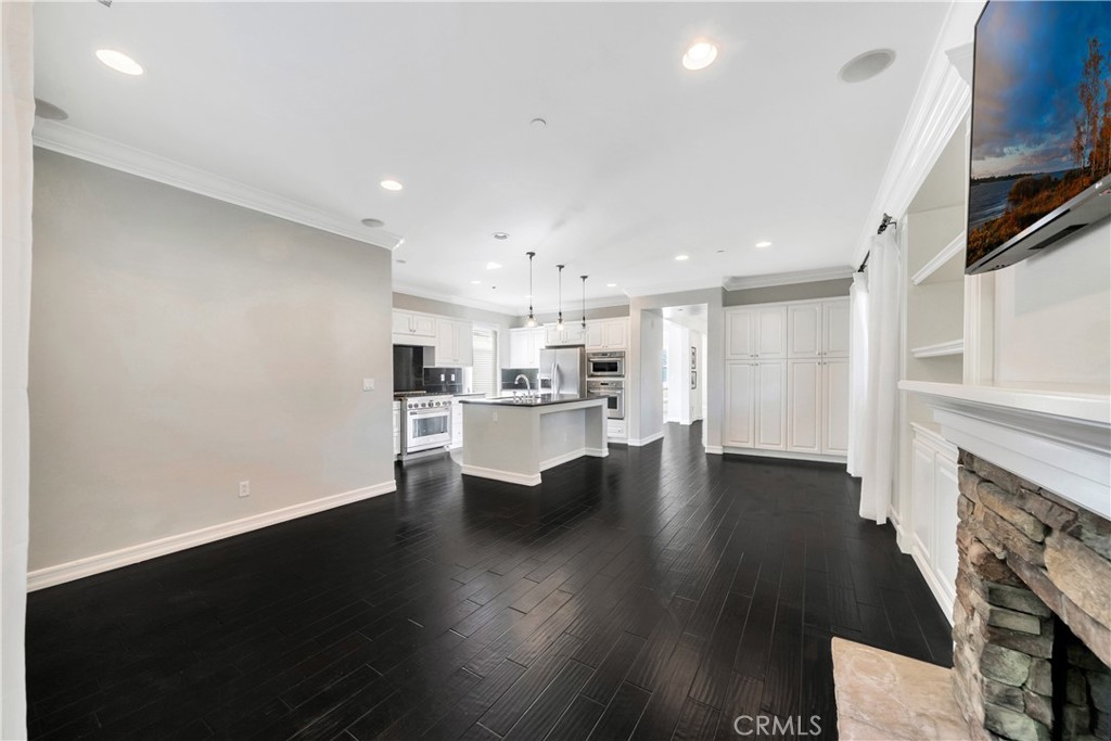 MLS #OC25252781 image #19