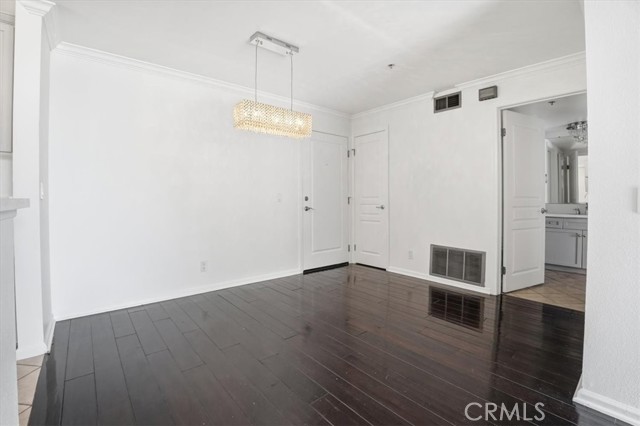 Detail Gallery Image 15 of 44 For 7320 Hawthorn Ave #108,  Los Angeles,  CA 90046 - 2 Beds | 2 Baths