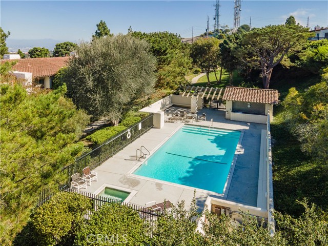 33 Cypress Way, Rolling Hills Estates, California 90274, 3 Bedrooms Bedrooms, ,2 BathroomsBathrooms,Residential,Sold,Cypress,PV23075846