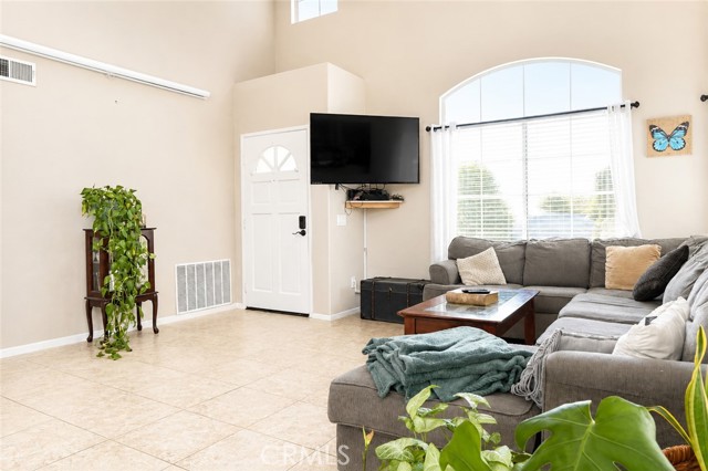28603 River Glen Ct, Menifee, CA 92584 photo 6