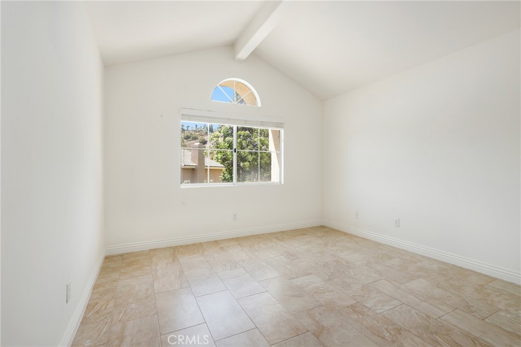 8893aca4 A1b8 46d8 A652 63e9313d3463