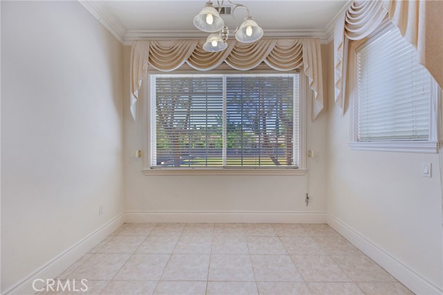 134 E Las Flores Ave, Arcadia CA: https://media.crmls.org/medias/8893c015-191e-42bd-8ad8-4d9401d257e0.jpg