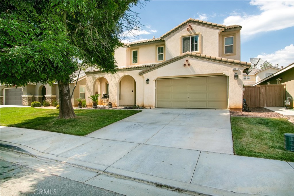 1328 Crown Imperial Lane, Beaumont, CA 92223