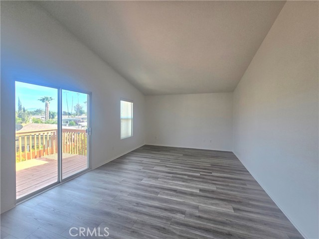 718 Laxford Road, San Jacinto CA: https://media.crmls.org/medias/88942ac0-09e5-42e0-966b-4092e747a6d9.jpg