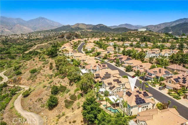 57 Hillrise, Rancho Santa Margarita CA: https://media.crmls.org/medias/88946eb9-bf1e-41b3-a832-4d2ec3978b43.jpg