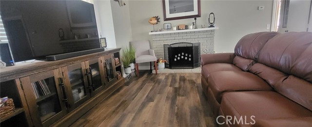 30921 Sarabia Street, Lake Elsinore CA: https://media.crmls.org/medias/88950509-0a0a-4840-b102-3047be7322d8.jpg