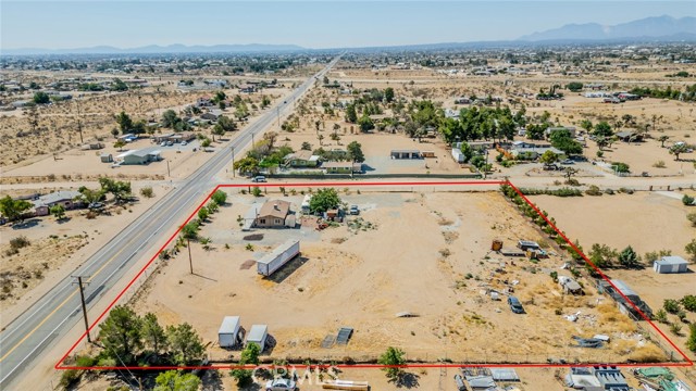 11930 Baldy Mesa Road, Victorville CA: https://media.crmls.org/medias/8895973c-de23-46cc-b94a-ebd9142783a9.jpg