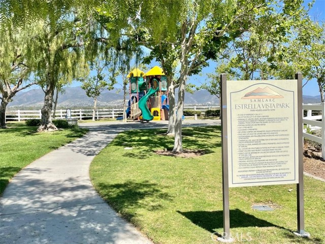 Image 31 of 32 For 29 Feldspar  