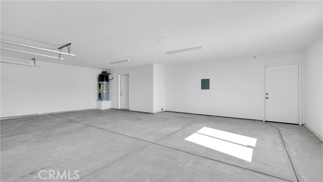 7939 Lassen Avenue, Hesperia CA: https://media.crmls.org/medias/8896e8cd-1f8f-4329-b945-dc18bdc816f2.jpg