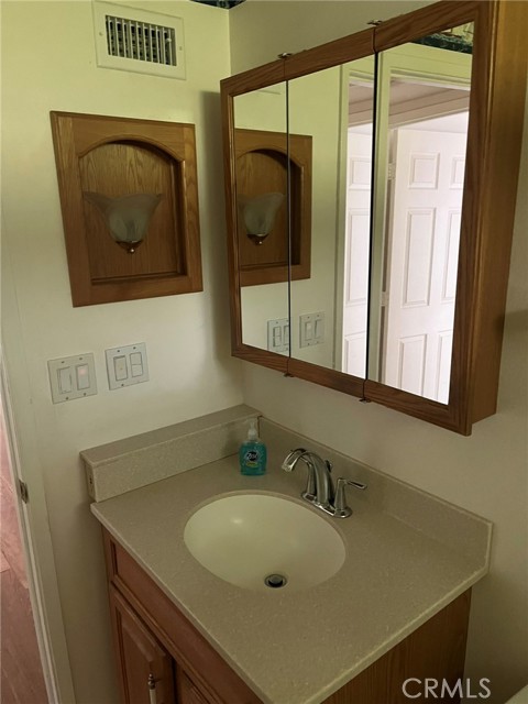 Detail Gallery Image 17 of 20 For 5149 Miembro, Laguna Woods,  CA 92637 - 3 Beds | 2 Baths