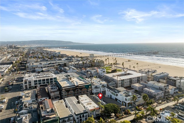 66 16th Street, Hermosa Beach, California 90254, 4 Bedrooms Bedrooms, ,2 BathroomsBathrooms,Residential,Sold,16th Street,SB25047715