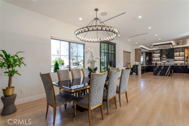 Detail Gallery Image 32 of 70 For 7714 Lasaine Ave, Northridge,  CA 91325 - 3 Beds | 4 Baths