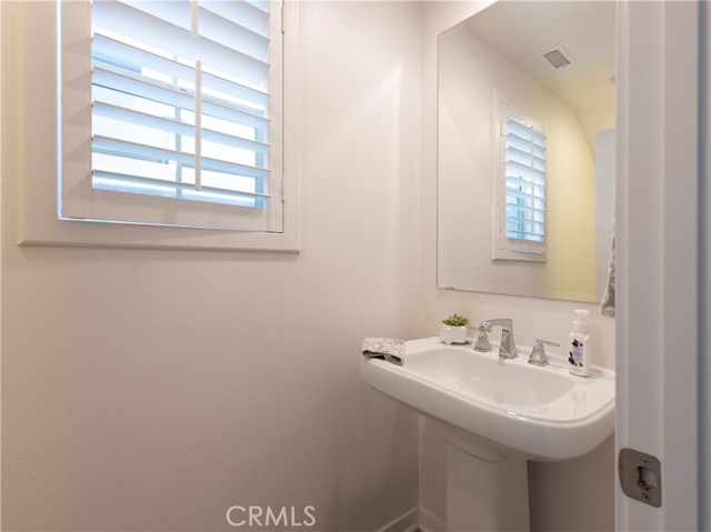 Detail Gallery Image 9 of 28 For 7 Palta St, Rancho Mission Viejo,  CA 92694 - 3 Beds | 2/1 Baths