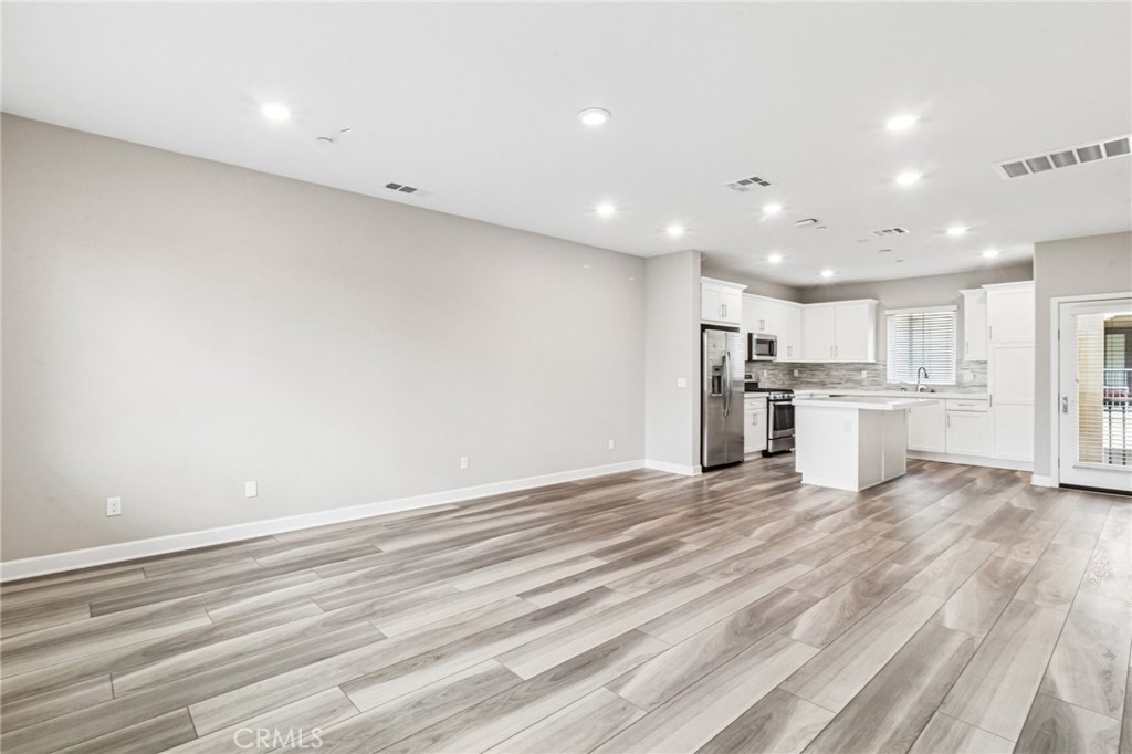 11011 Logan Way - photo 12