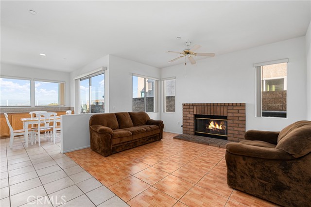 17289 Eastview Drive, Chino Hills CA: https://media.crmls.org/medias/8899ce28-0e9e-46e4-83d3-ab48e75c8789.jpg