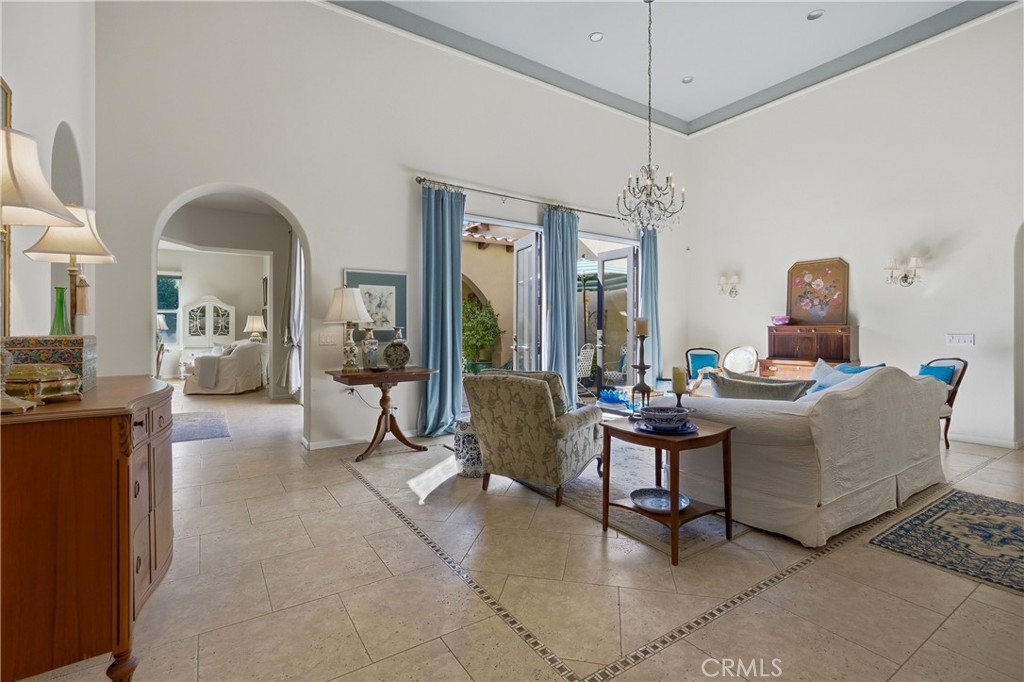 MLS #OC25259199 image #12