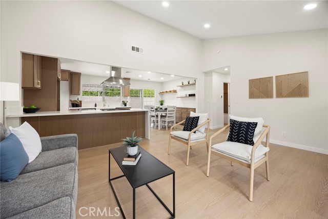 Detail Gallery Image 7 of 31 For 11524 Jerry St, Cerritos,  CA 90703 - 3 Beds | 2 Baths