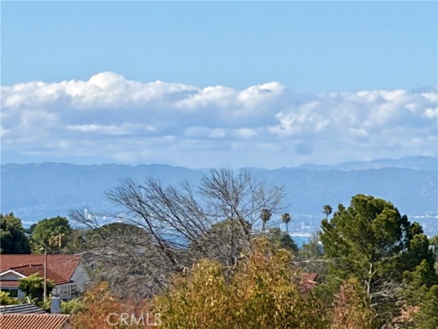 27402 Larchbluff, Rancho Palos Verdes, California 90275, 5 Bedrooms Bedrooms, ,3 BathroomsBathrooms,Residential,For Sale,Larchbluff,SB26077169