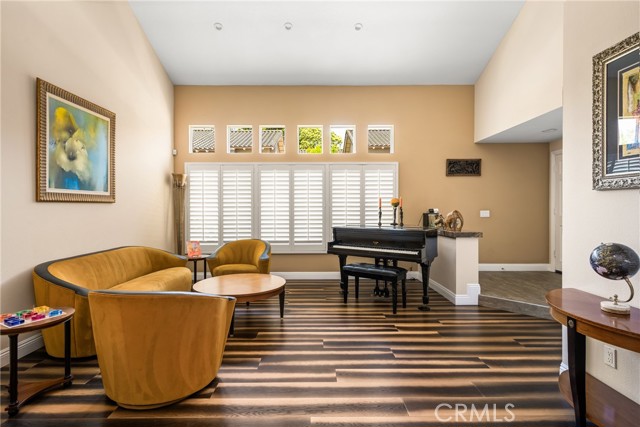 2461 Calle Montella, Tustin CA: https://media.crmls.org/medias/889c32dd-da09-4b92-9eac-bb2fe3b1a061.jpg