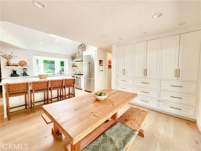 Detail Gallery Image 5 of 27 For 23747 Oakfield Rd, Hidden Hills,  CA 91302 - 5 Beds | 3/1 Baths