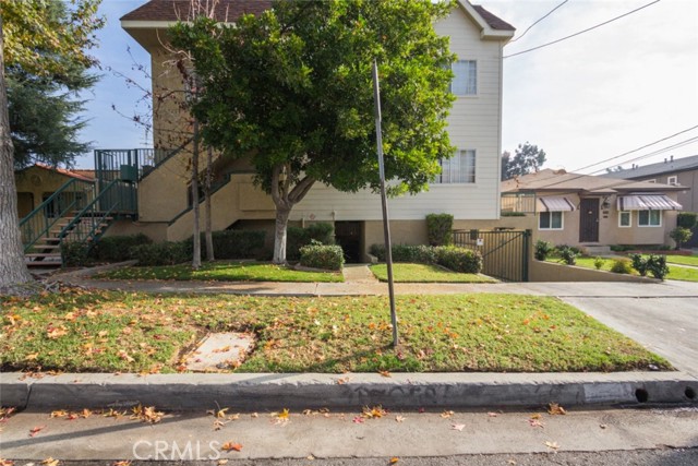 Detail Gallery Image 2 of 29 For 404 Lincoln Ave, Glendale,  CA 91205 - – Beds | – Baths