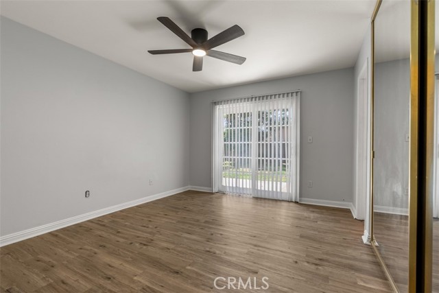 15251 Nottingham Lane, Huntington Beach CA: https://media.crmls.org/medias/889d3064-4d8c-425d-b413-72418eda7a8a.jpg