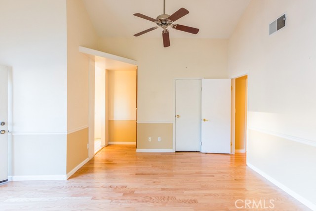 Detail Gallery Image 33 of 66 For 23132 Posada, Valencia,  CA 91354 - 5 Beds | 3 Baths