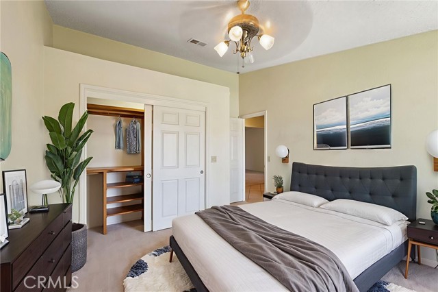 4740 Brookhill Ter, Jurupa Valley CA: https://media.crmls.org/medias/889ddfbb-93ed-43bc-a89e-fd3ec7add2b6.jpg