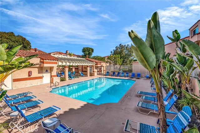 3101 Plaza Del Amo, Torrance CA: https://media.crmls.org/medias/889e4c5b-f4ce-4bab-b56c-6acd4fcaec4a.jpg