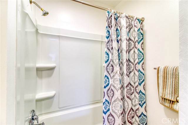 Detail Gallery Image 21 of 29 For 5500 Ackerfield Ave #307,  Long Beach,  CA 90805 - 1 Beds | 1 Baths