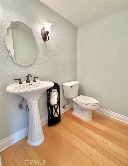 Detail Gallery Image 11 of 30 For 1301 S Catalina #K,  Redondo Beach,  CA 90277 - 2 Beds | 3 Baths