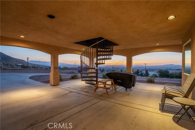 Detail Gallery Image 7 of 43 For 23053 Roundup Way, Apple Valley,  CA 92308 - 3 Beds | 2/1 Baths