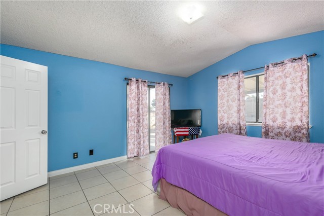 Detail Gallery Image 15 of 24 For 1854 Trudgeon Ave, Lancaster,  CA 93535 - 3 Beds | 2 Baths