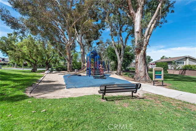 32042 Pleasant Glen Road, Rancho Santa Margarita CA: https://media.crmls.org/medias/88a29589-c702-4e33-8b3e-f2b4bf9382e9.jpg