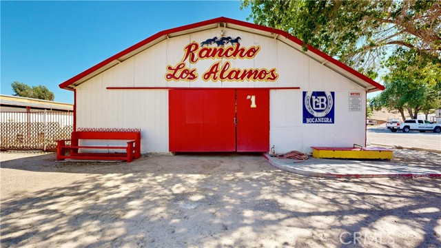 9983 Choiceana Avenue, Hesperia CA: https://media.crmls.org/medias/88a4fcda-6e62-4e16-b6a5-6b8ea3f9b19f.jpg