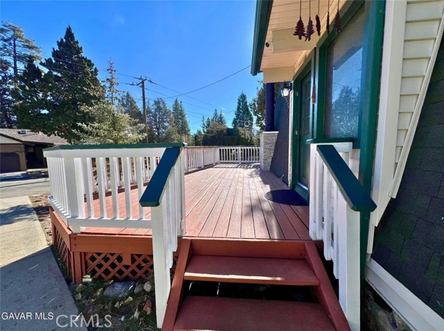 Detail Gallery Image 2 of 43 For 1027 Pine Mountain, Big Bear City,  CA 92314 - 3 Beds | 2/1 Baths
