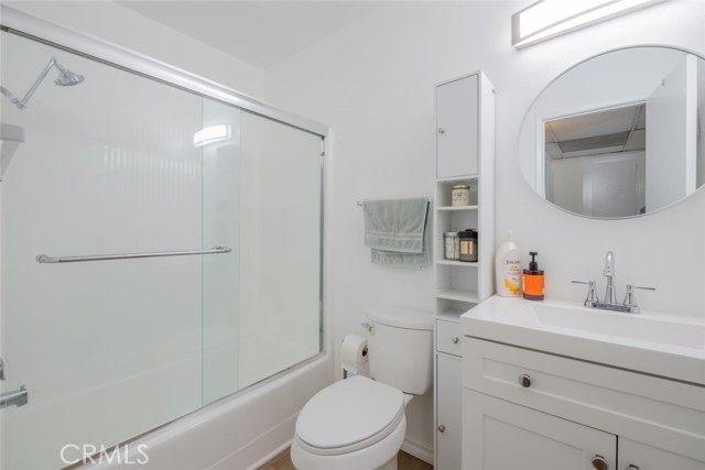 Detail Gallery Image 14 of 21 For 18350 Hatteras St #132,  Tarzana,  CA 91356 - 2 Beds | 2 Baths