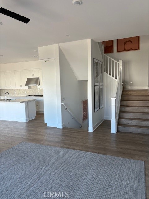 Detail Gallery Image 33 of 40 For 431 Flycatcher, Irvine,  CA 92618 - 4 Beds | 3 Baths