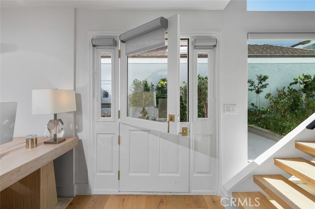 21875 Huron Lane, Lake Forest CA: https://media.crmls.org/medias/88a608d4-6d95-4841-a64f-c4373fde11ff.jpg