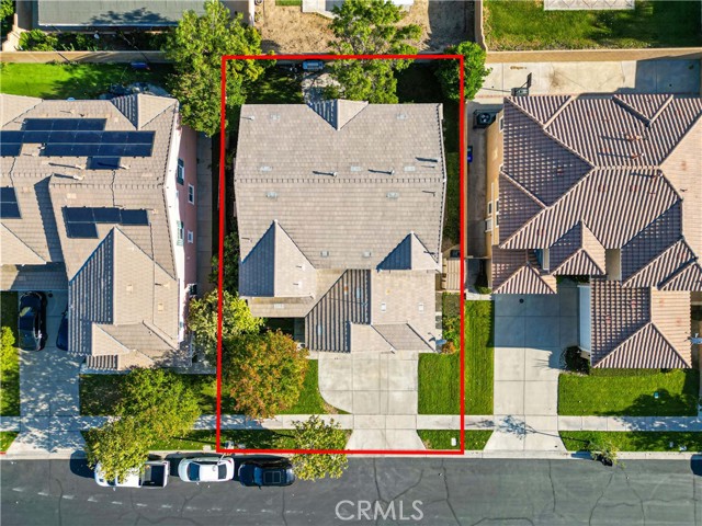 15601 N Peak Lane, Fontana CA: https://media.crmls.org/medias/88a64742-3116-402f-8ef9-4b59cfd7b00b.jpg