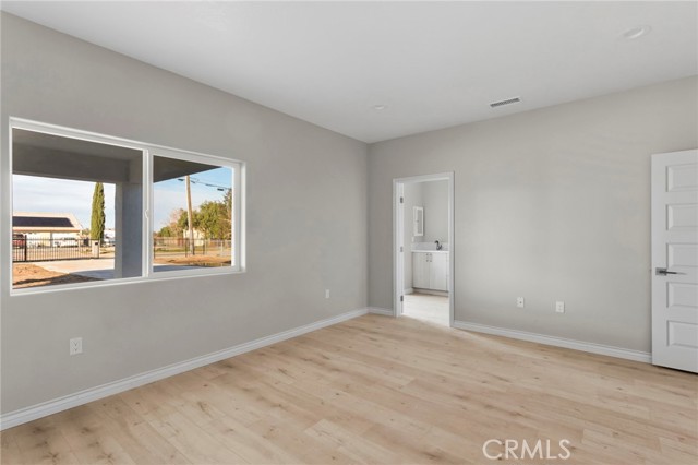 Detail Gallery Image 27 of 43 For 15179 Olive St, Hesperia,  CA 92345 - 4 Beds | 3 Baths