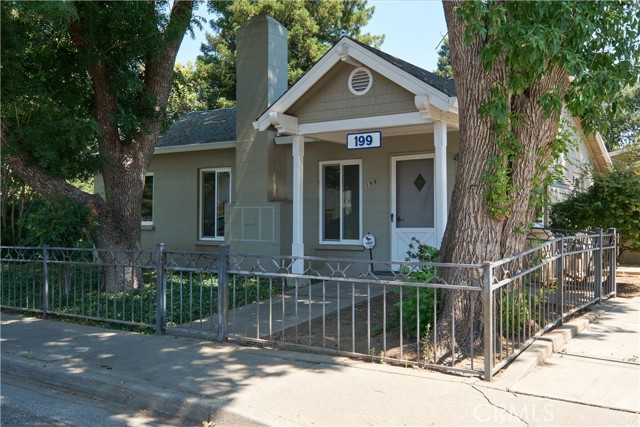 Detail Gallery Image 2 of 46 For 199 E Shasta Ave, Chico,  CA 95973 - 2 Beds | –/2 Baths