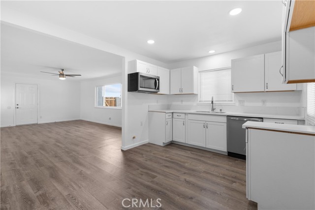 Detail Gallery Image 7 of 19 For 361 E San Bernardino Ave, Redlands,  CA 92374 - 3 Beds | 2 Baths