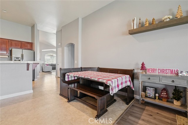 Detail Gallery Image 11 of 32 For 8959 Wedgewood Ct, Hesperia,  CA 92344 - 4 Beds | 3 Baths