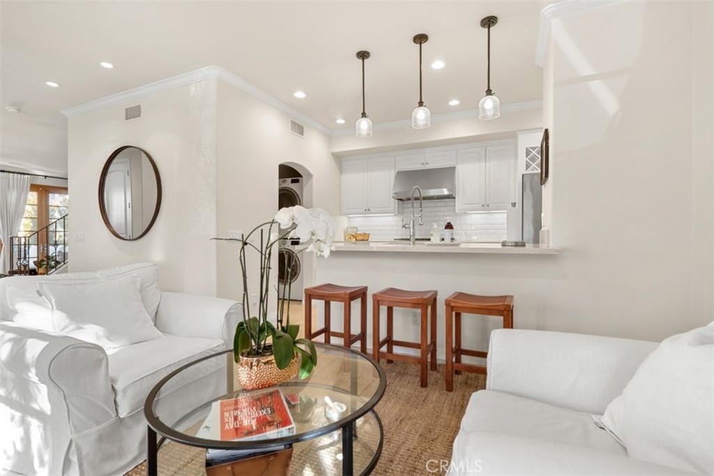 MLS #OC25264387 image #8