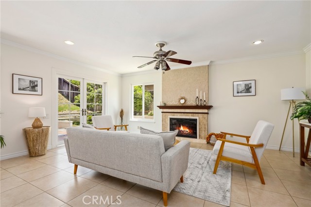 20681 Via Amarilla, Yorba Linda CA: https://media.crmls.org/medias/88aaa0b7-4296-4ed2-8d35-793c7d392e8b.jpg