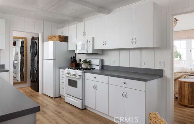 Detail Gallery Image 23 of 38 For 31632 2nd Ave, Laguna Beach,  CA 92651 - 2 Beds | 1 Baths